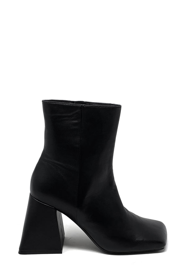 2450D Highheel Stiefelette | Black