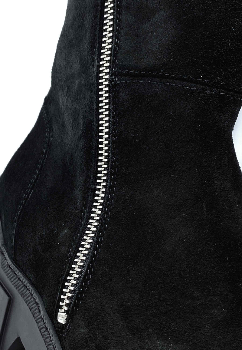 2010D Boot | Black