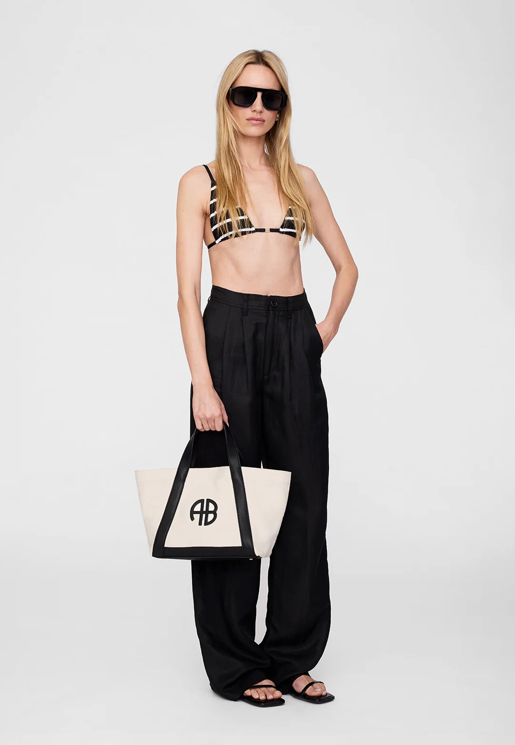 Small Cara Tote Tasche | Natural Canvas with Black