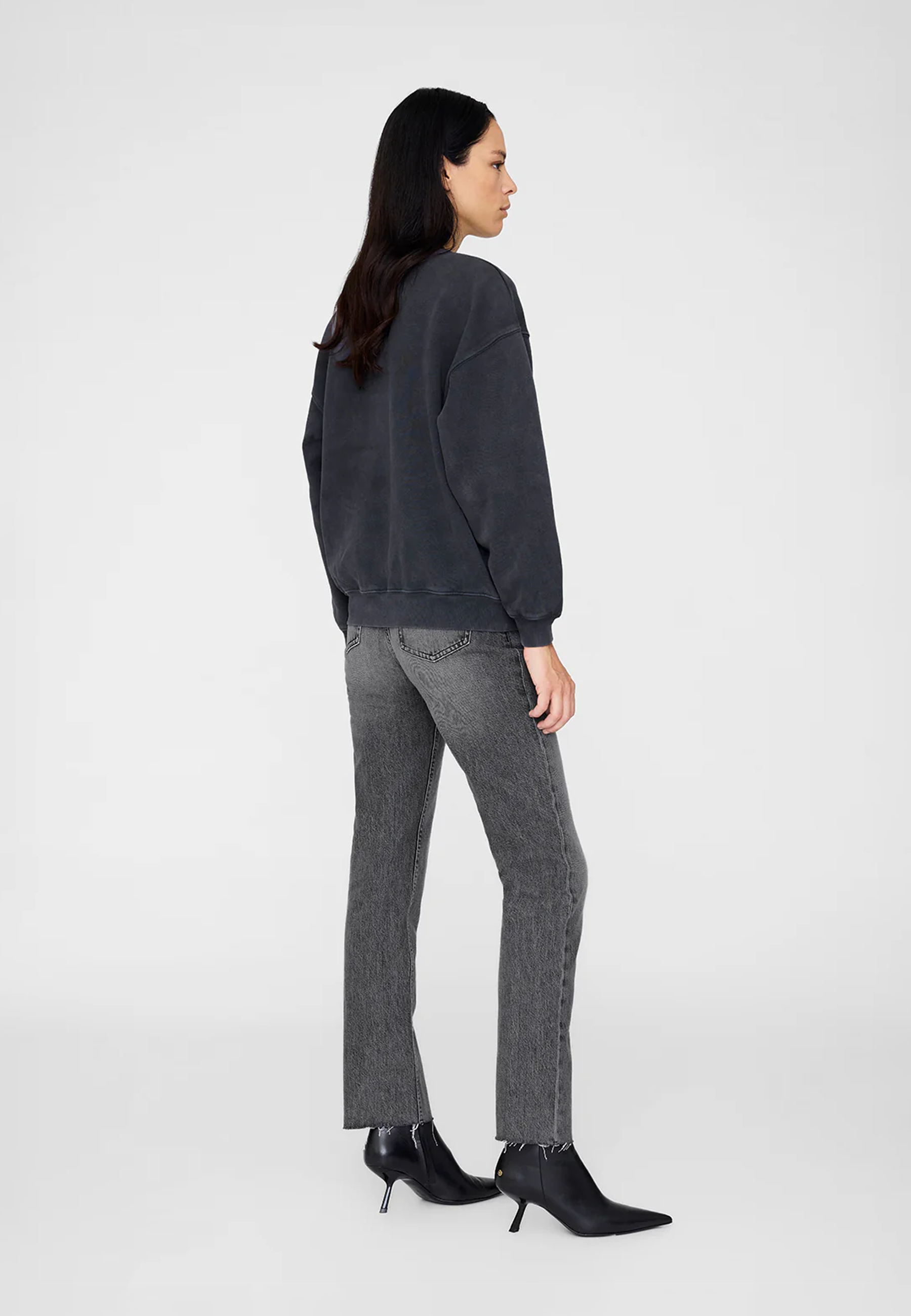 Spencer Sweatshirt | Chenille Signature Black