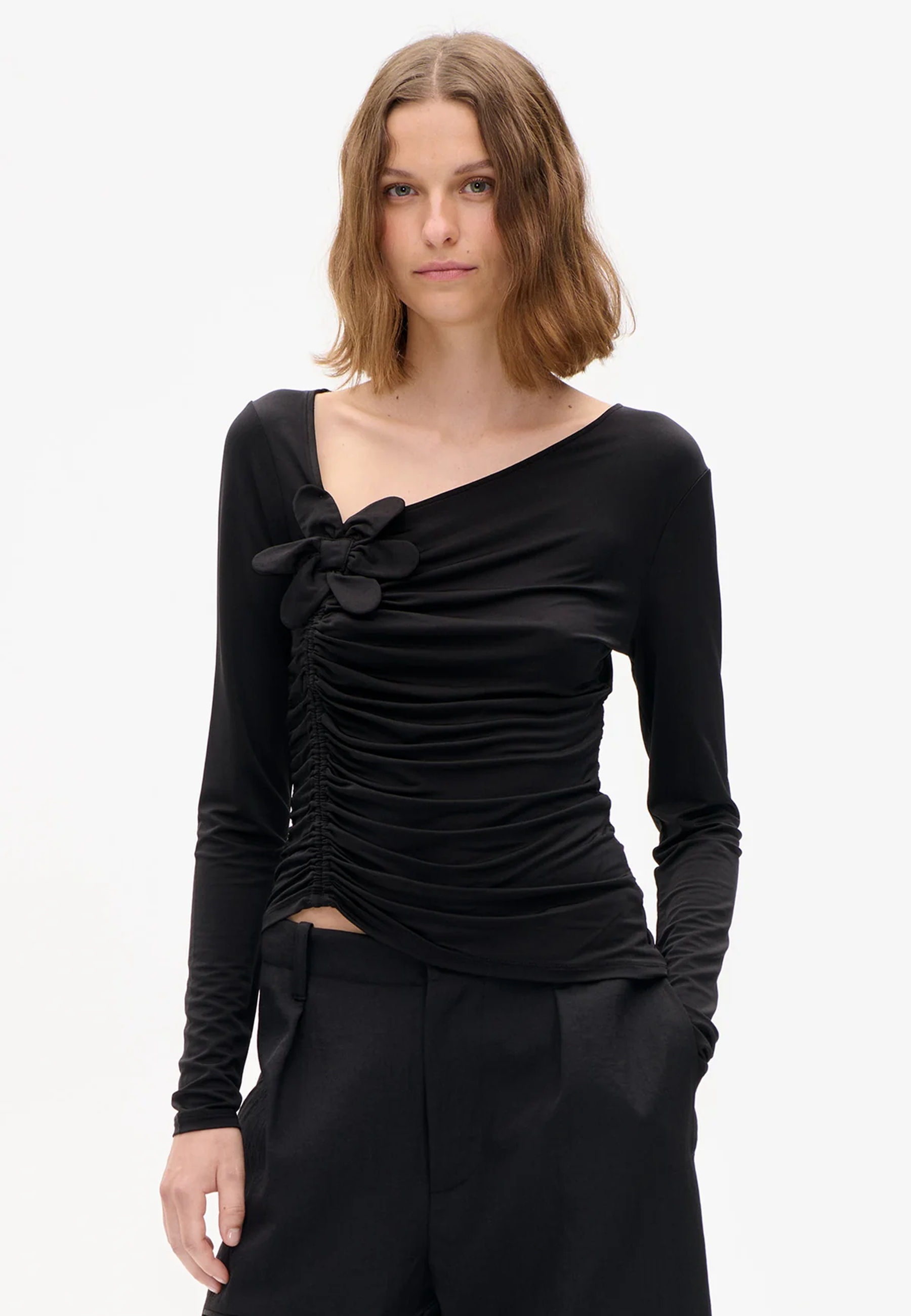 Josi Longsleeve | Black