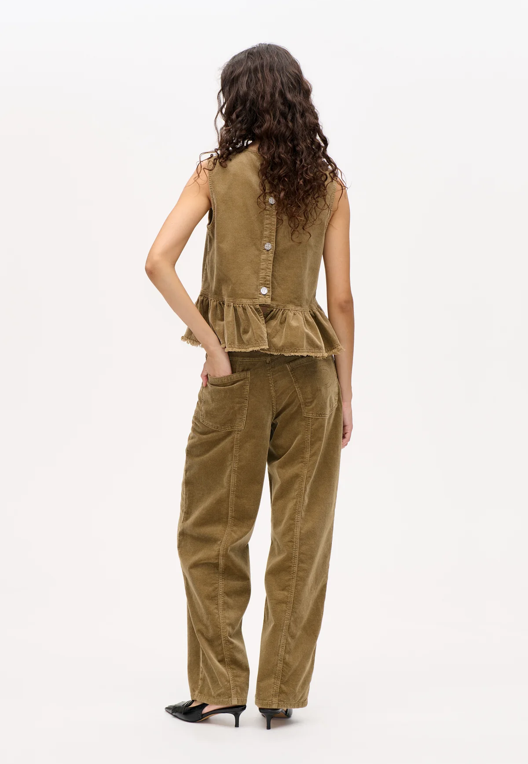 Nara Kordhose | Savannah Tan
