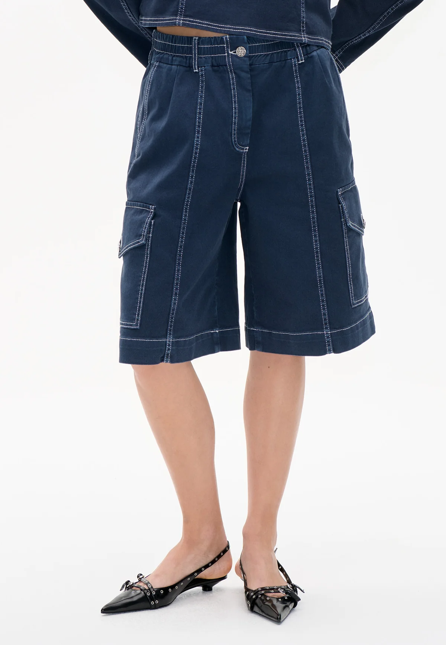 Neeto Wide Leg Fit Bermuda | Total Eclipse Blue