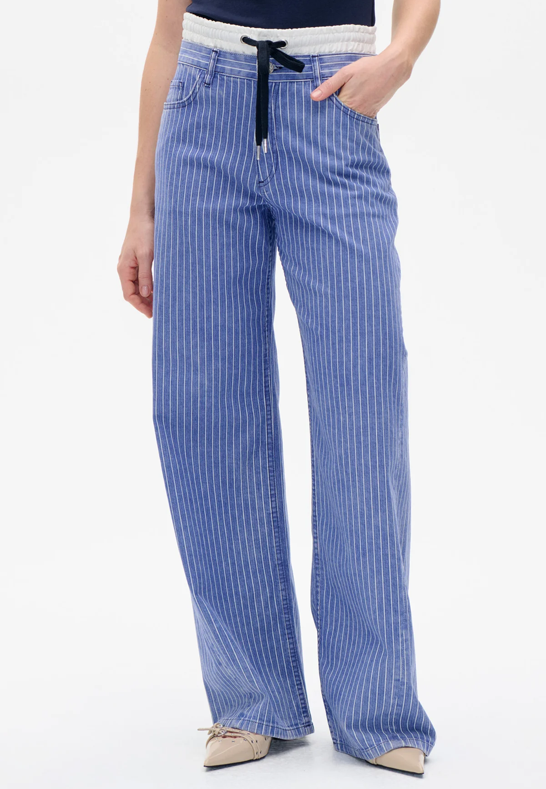 Nicolina Wide Leg Fit Jeans | Dutch Blue Stripe