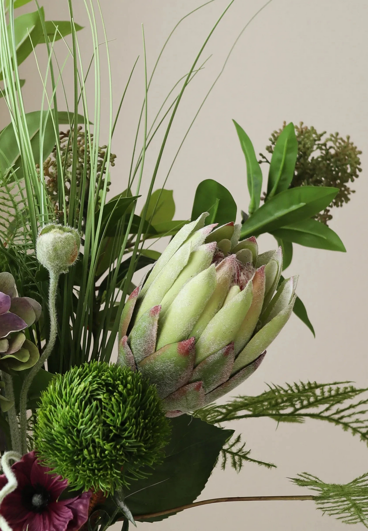 Nocturne Form Bouquet