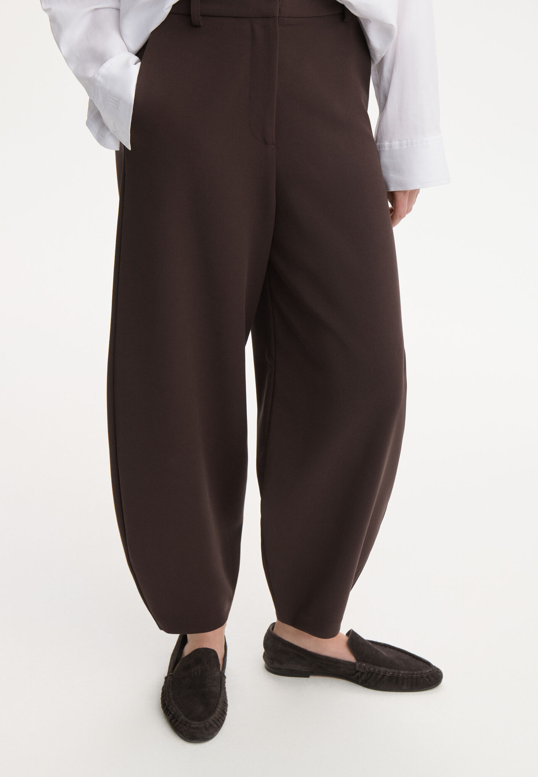 Carlien Barrel Fit Hose | Coffee Brown