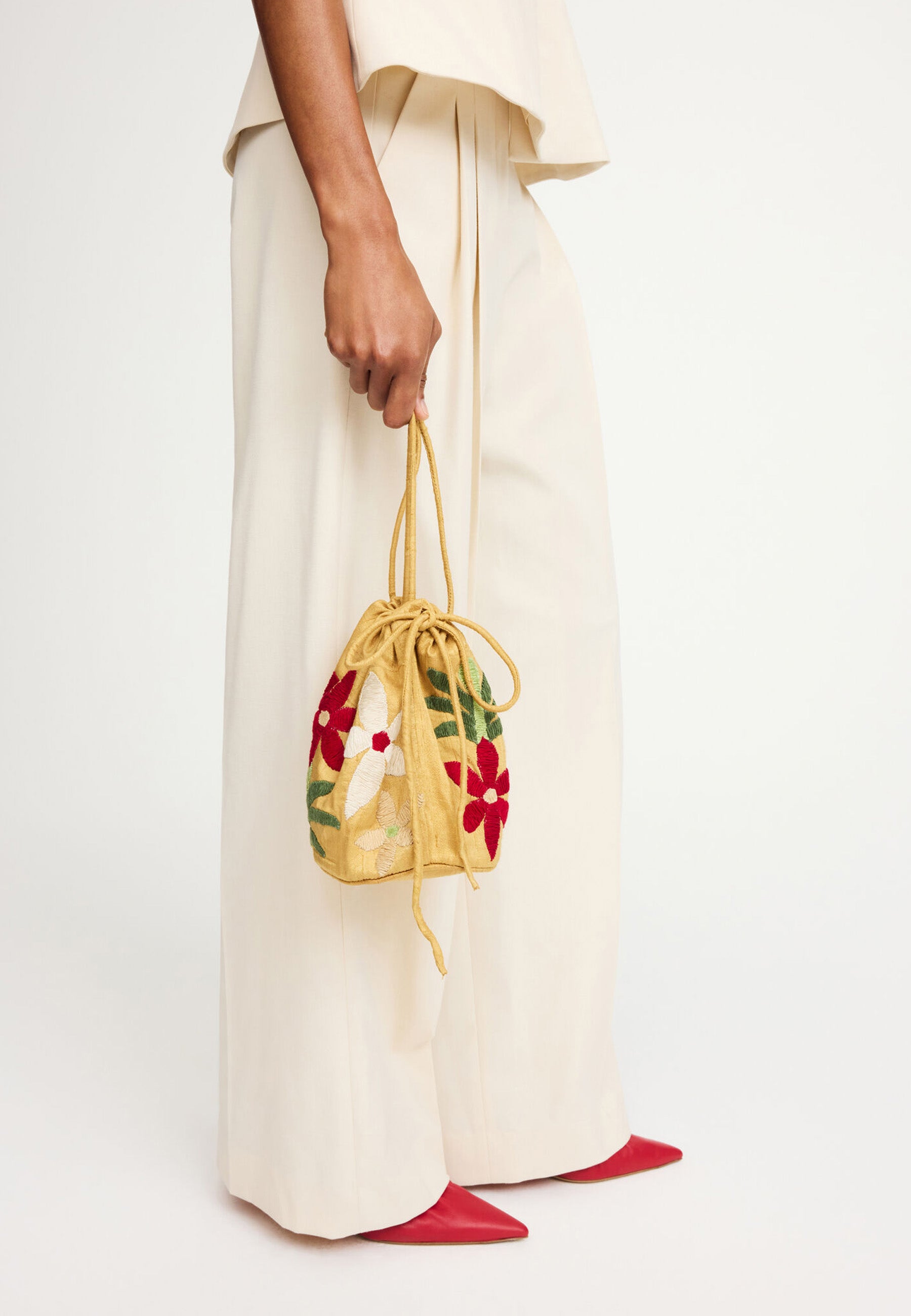 Leandras Bucketbag | Light Camel