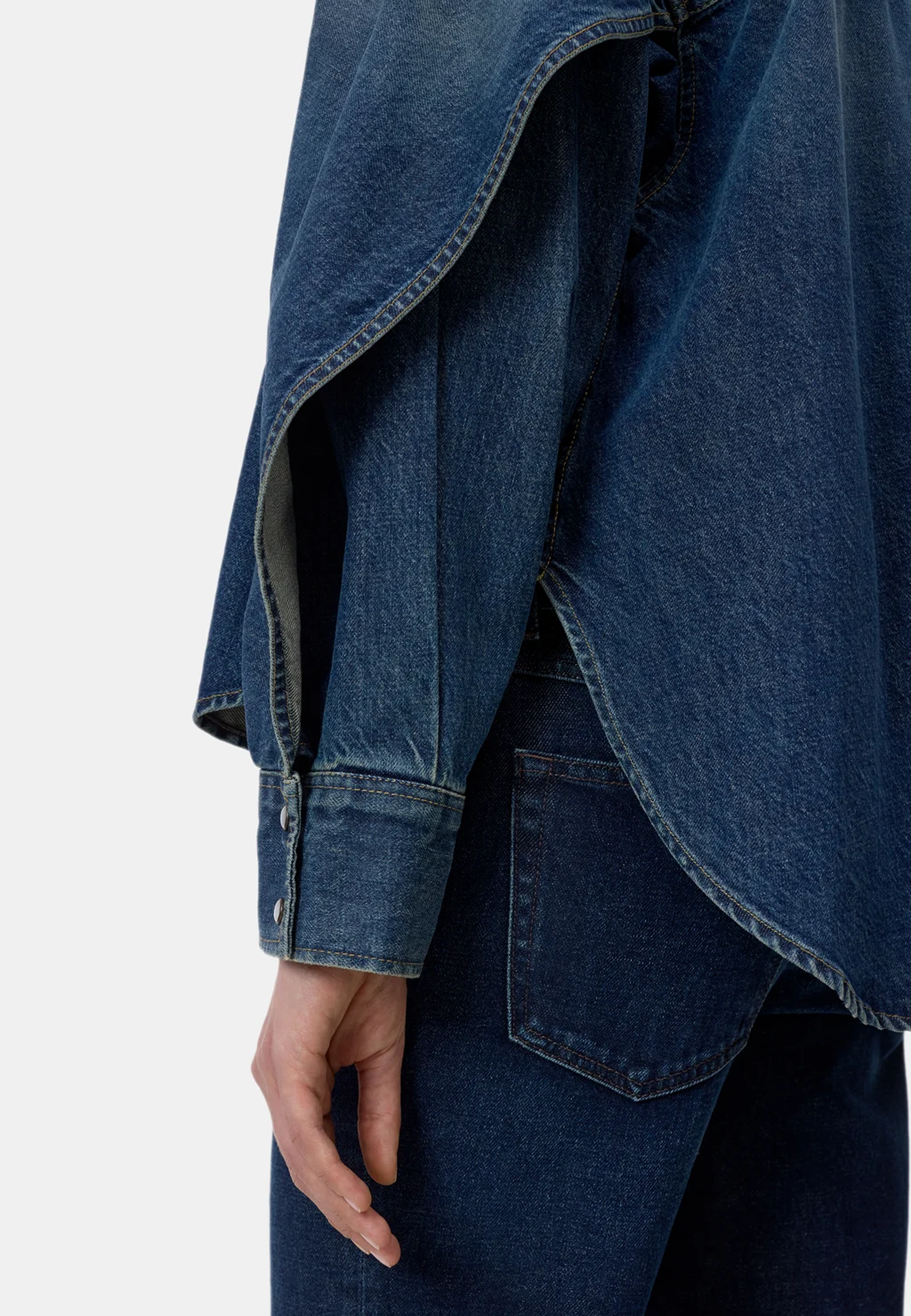 C94900 Overlay Detail Bluse | Dark Blue