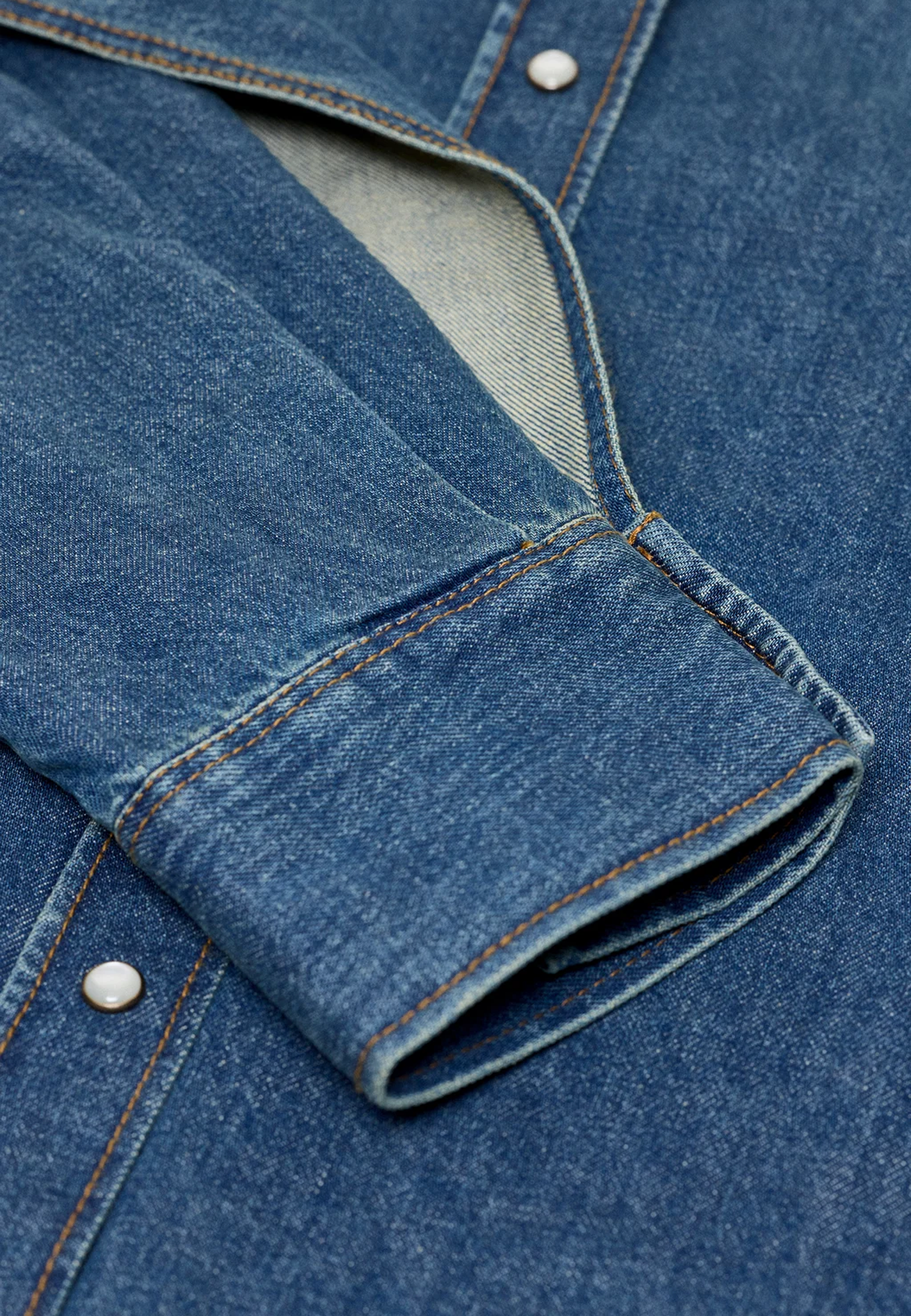 C94900 Overlay Detail Bluse | Dark Blue