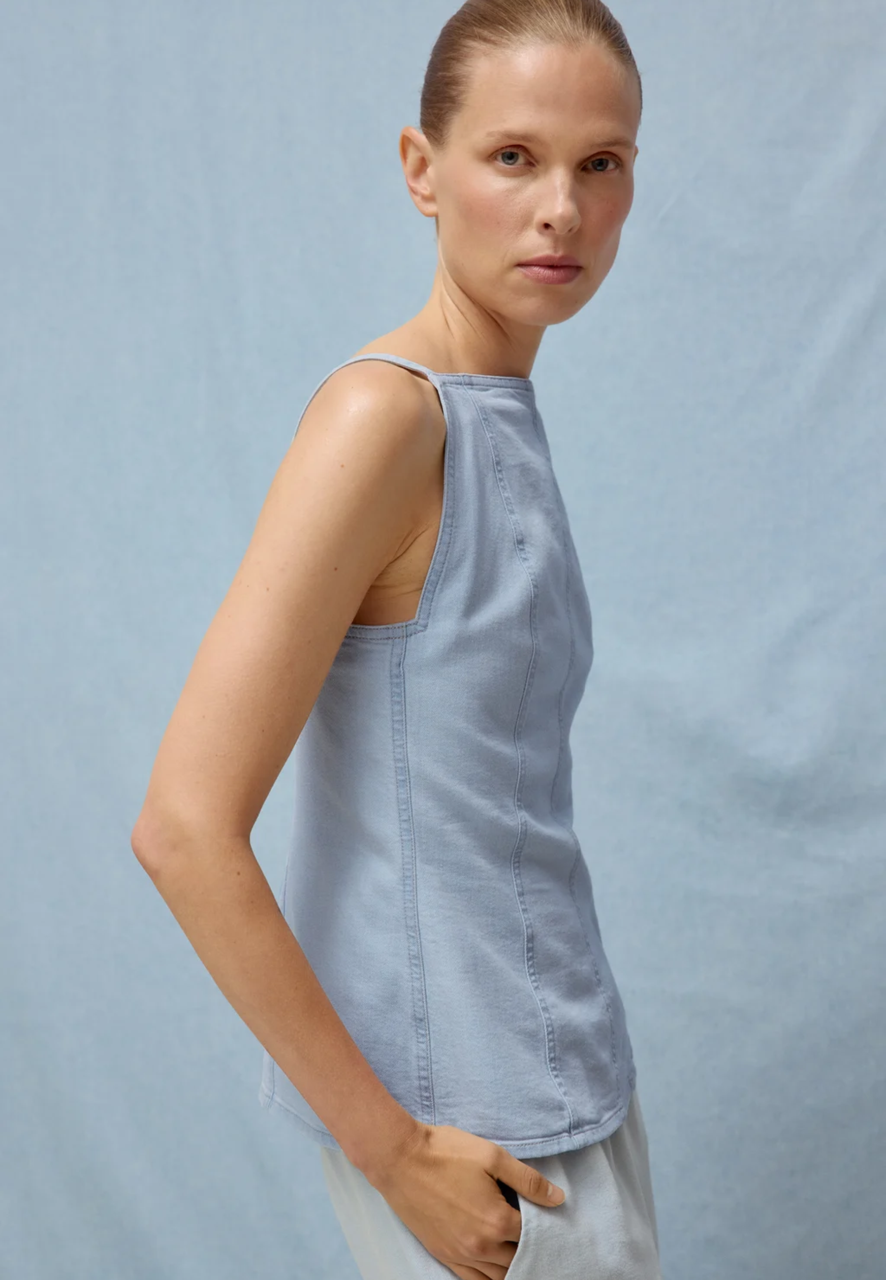 C94922 Strap Jeans Top | Light blue