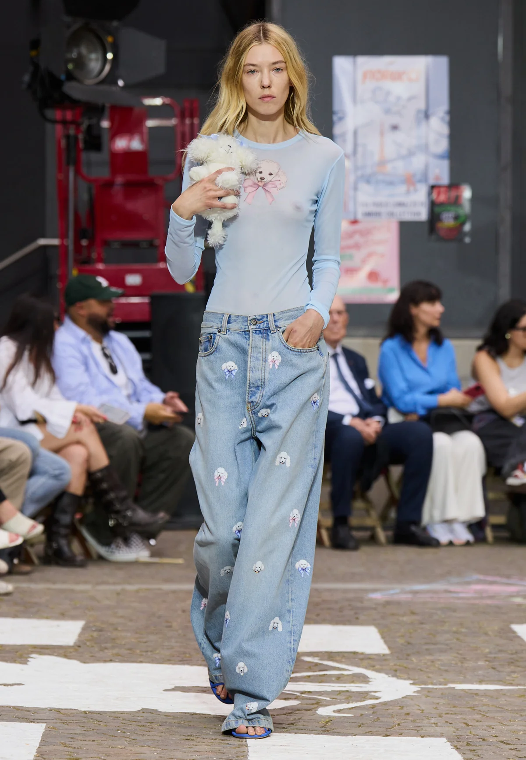 Poodle Tulle Longsleeve | Light Blue