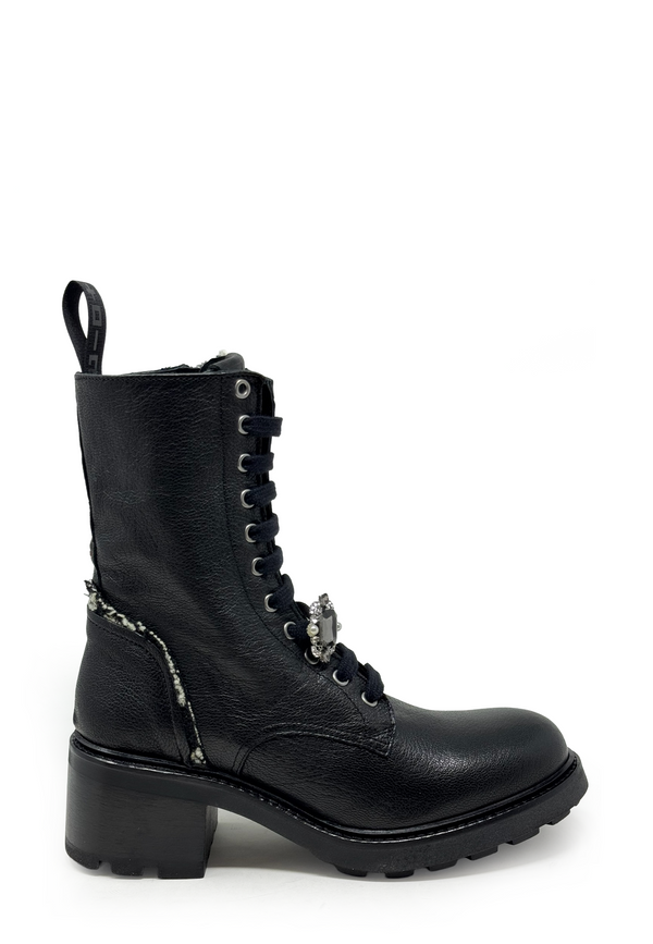 CORA34A Schnürboot | Black