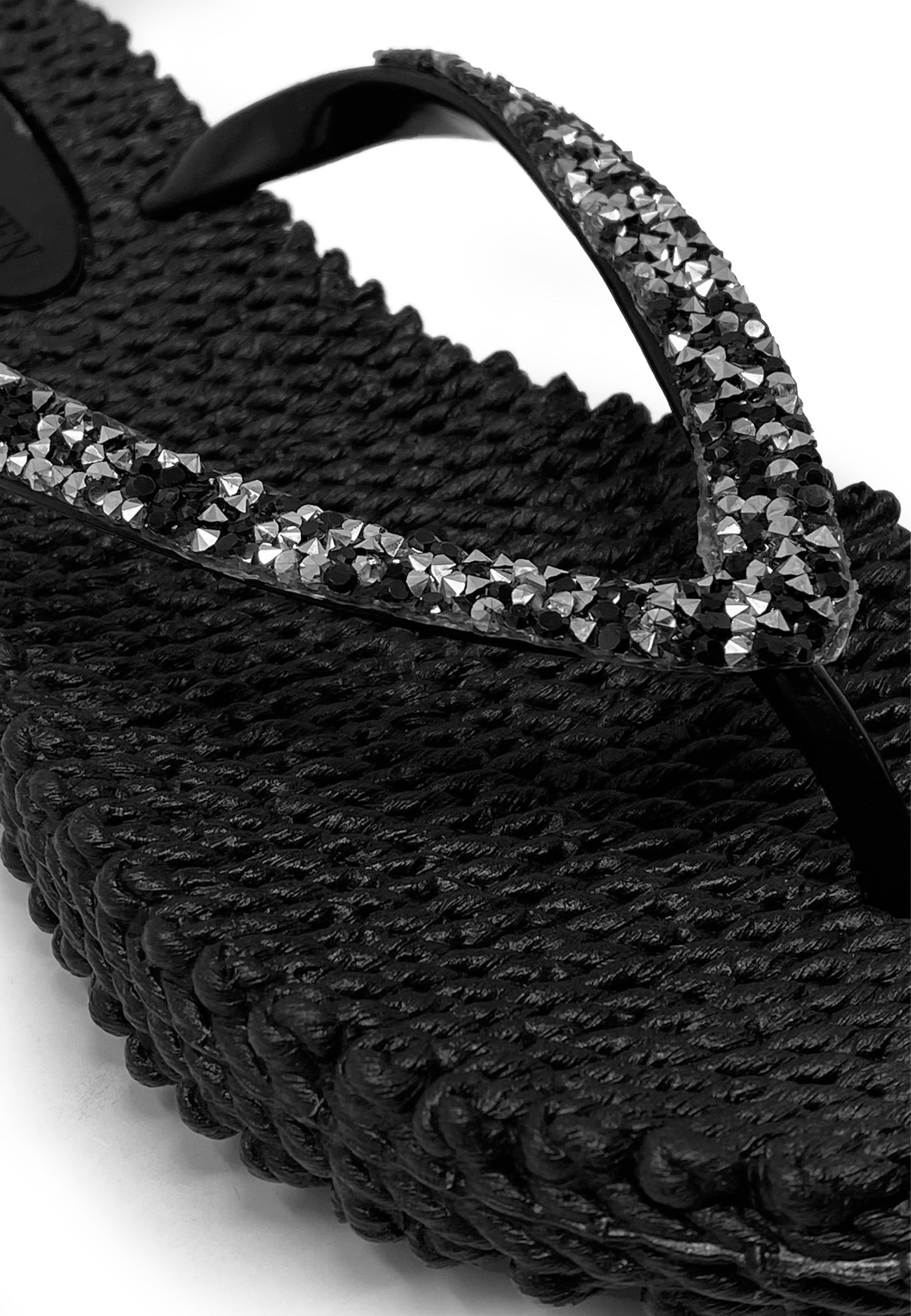 Cheerful 03G toe separator sandal | Black