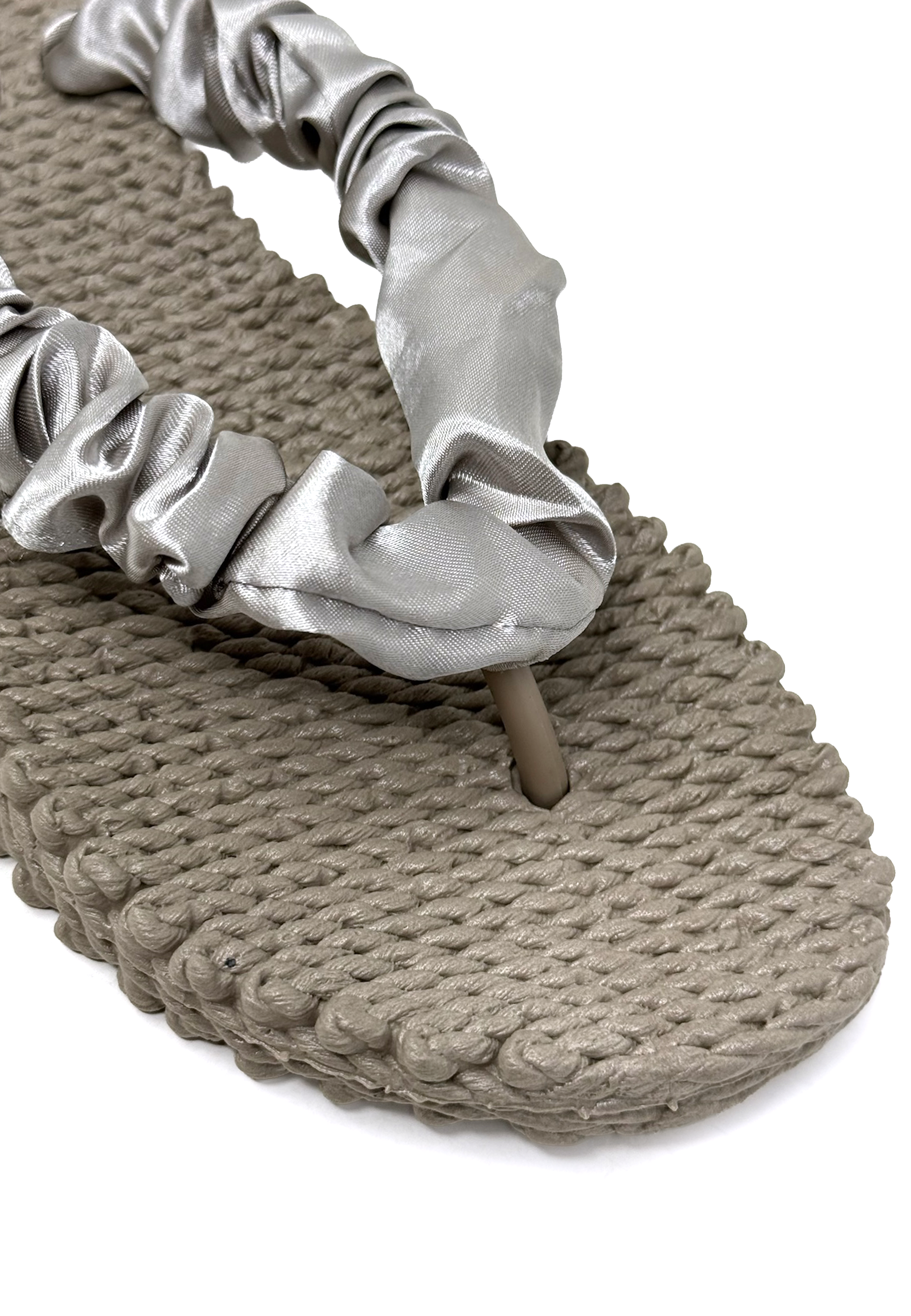 Cheerful 06 toe separator sandal | Atmosphere