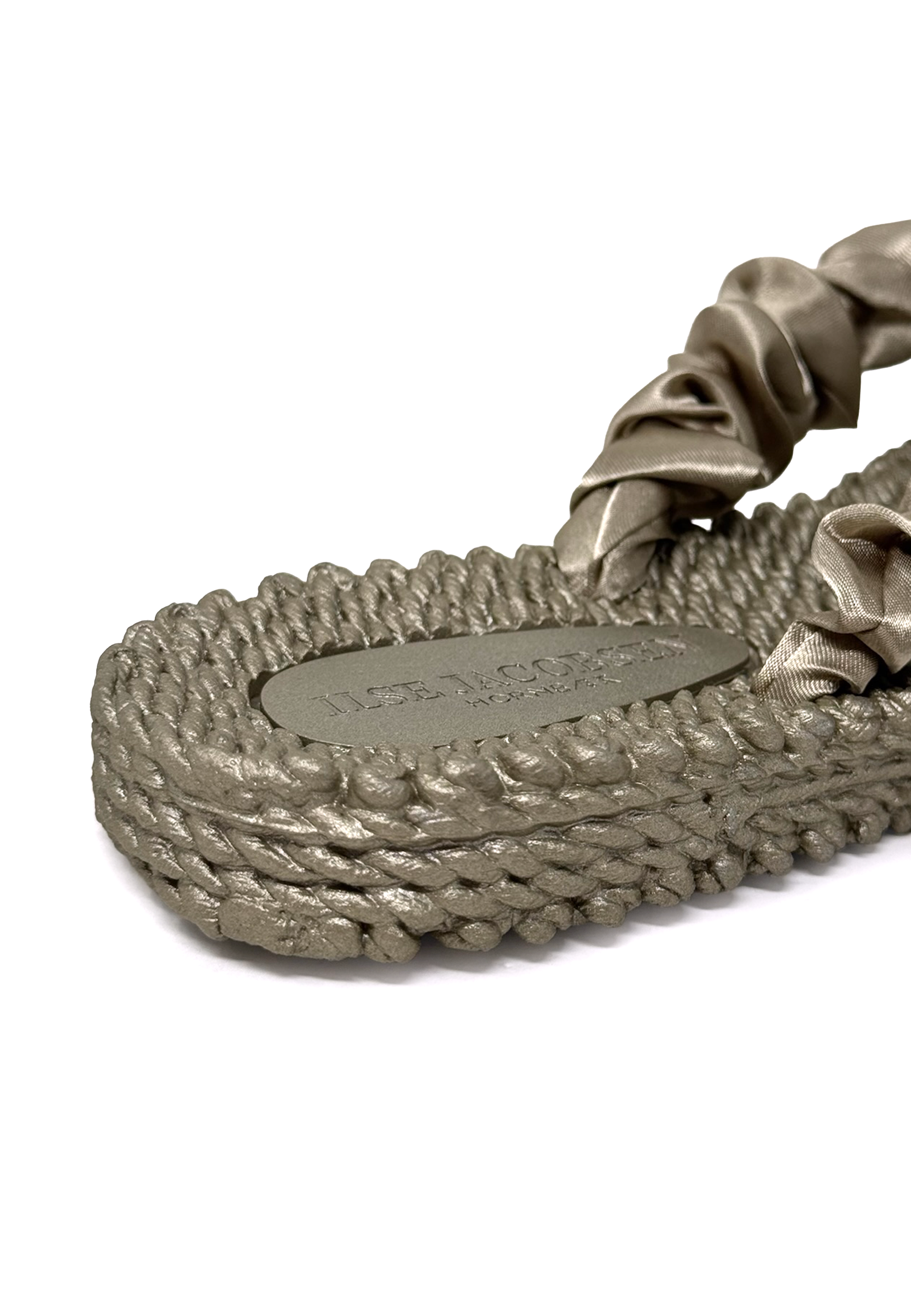 Cheerful 06 Thong Sandal | Platinum