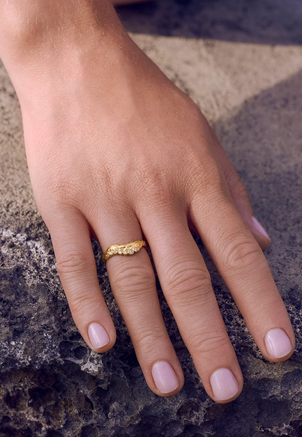 Selene Ring | Gold