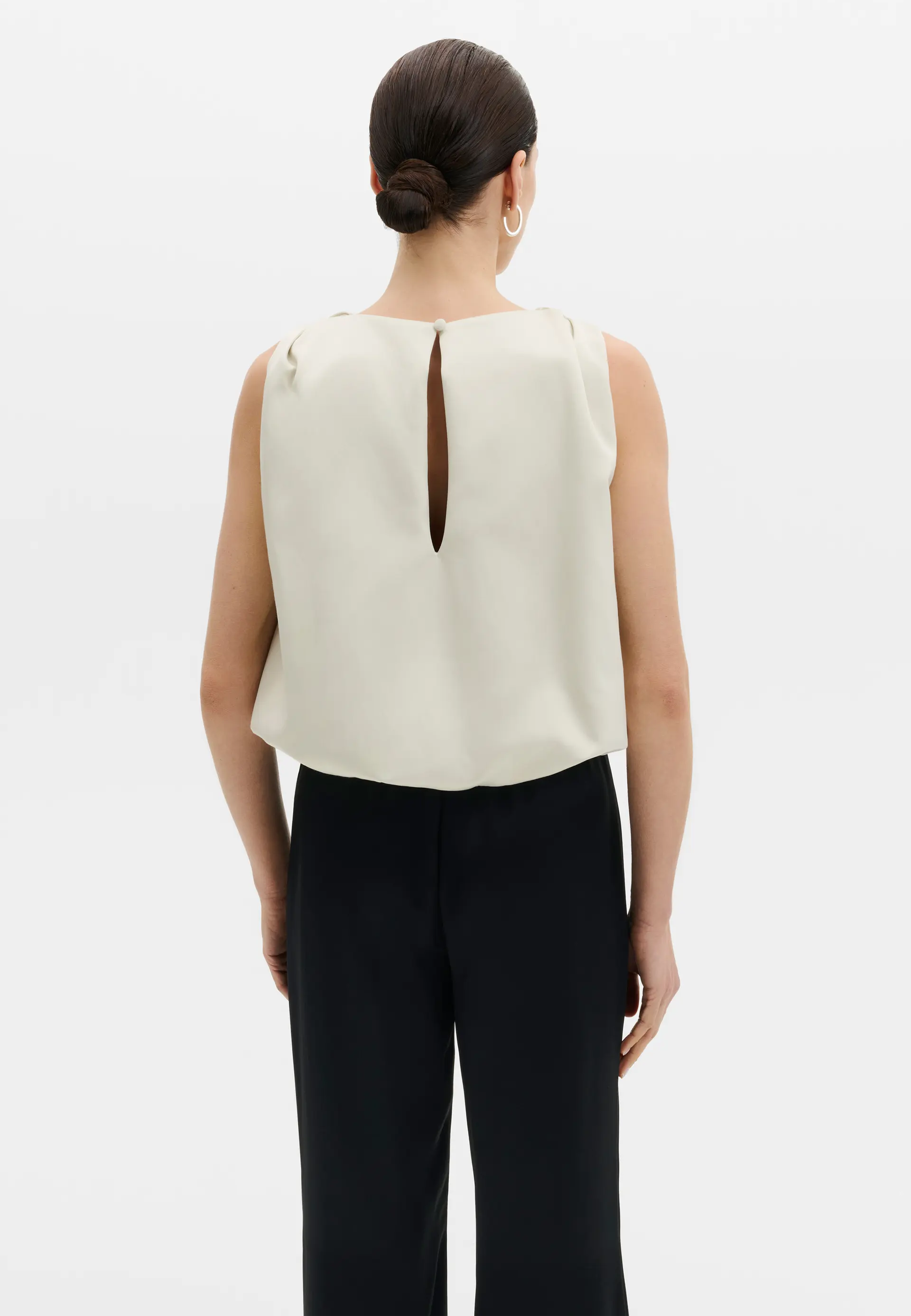 Valentina Knot Satin Top | Pearl