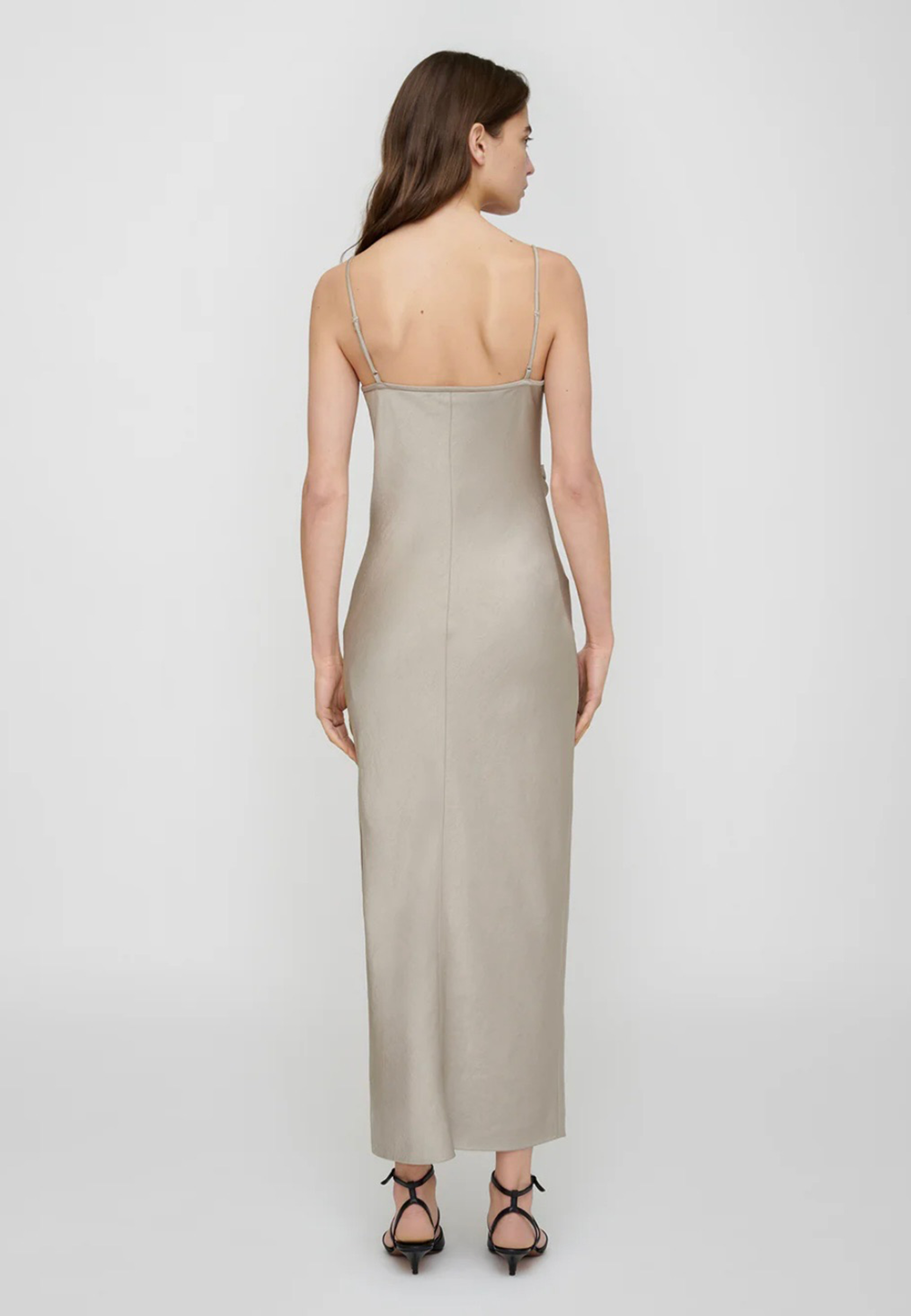 Rachana Fransen Satin Maxikleid | Creme