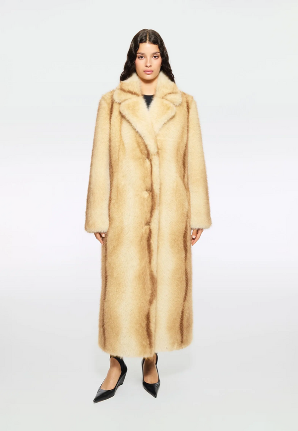 Nora Fake Fur Mantel | Electric Red