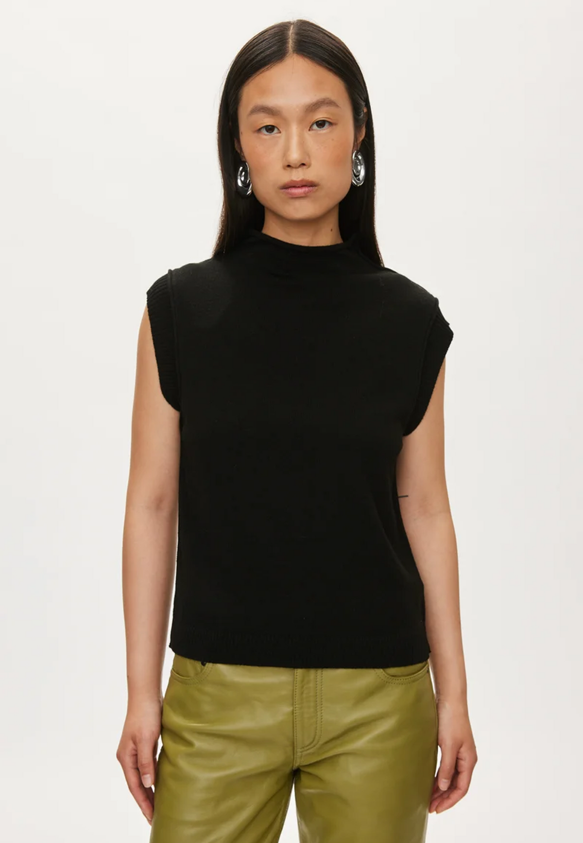 Carla Stehkragen Cashmere Top | Black