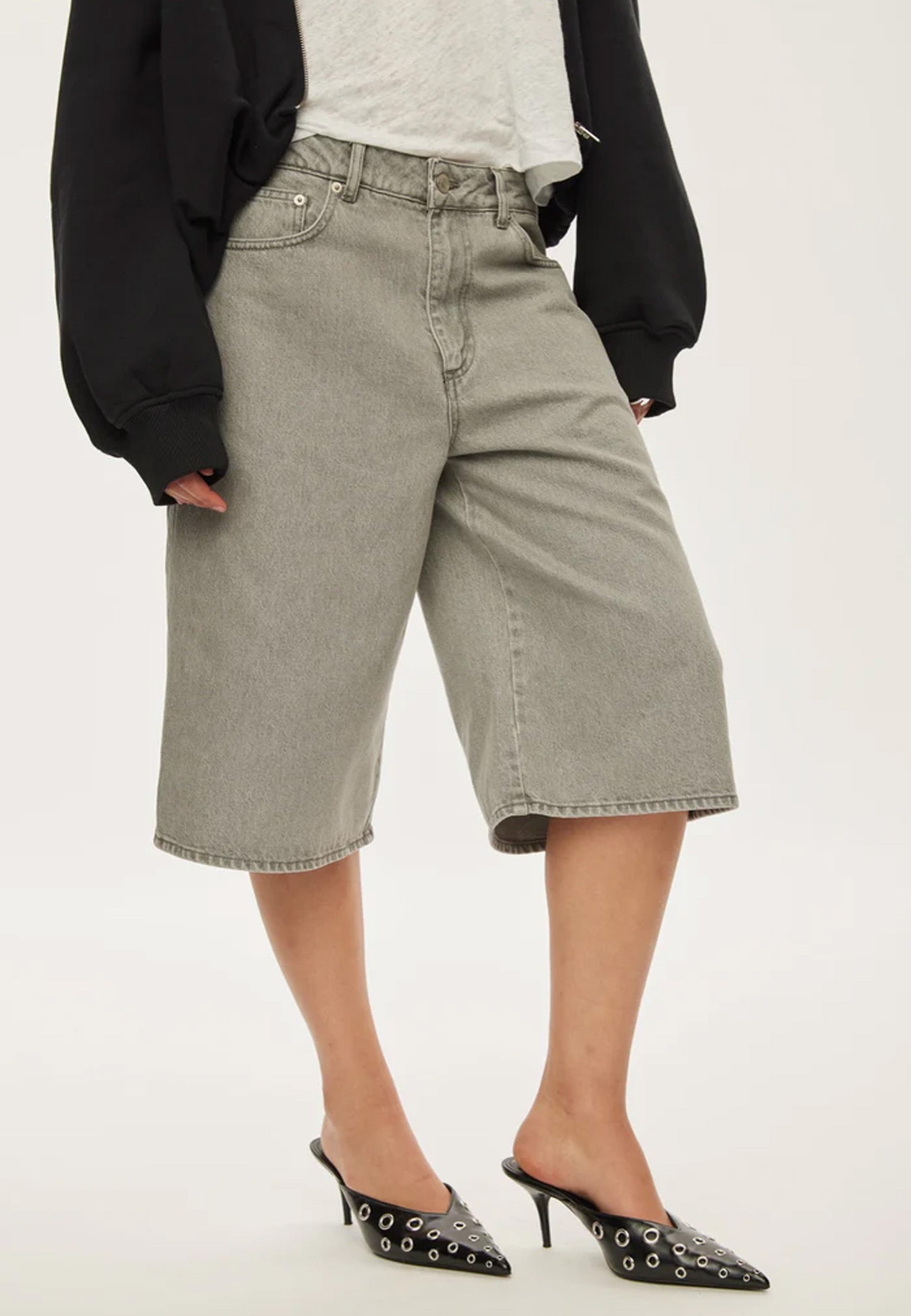 City Denim Short | Light Grey Wash