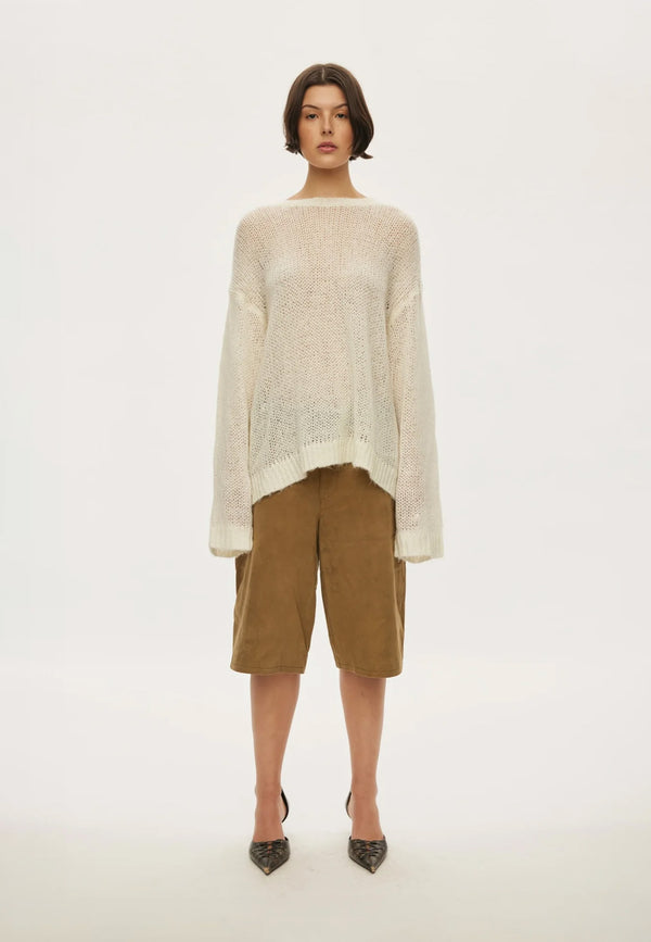 Light Oversized Pullover | White
