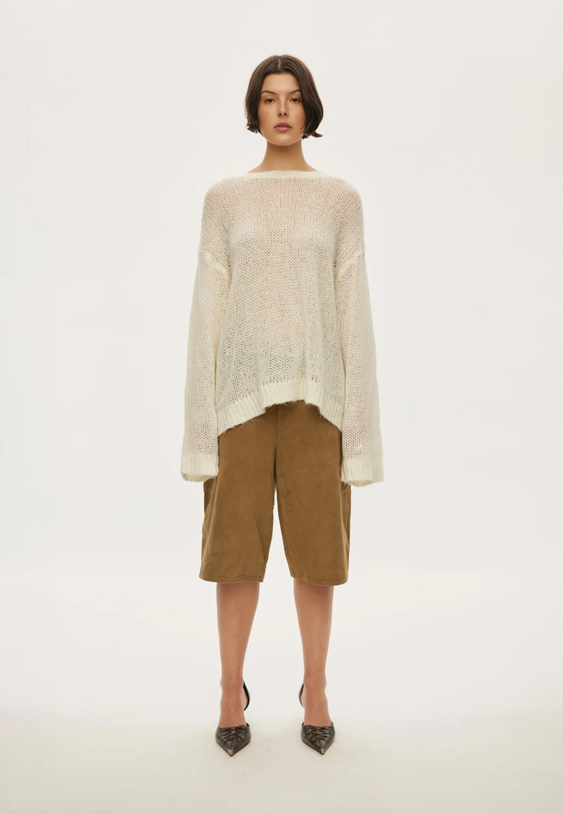 Light Oversized Pullover | White