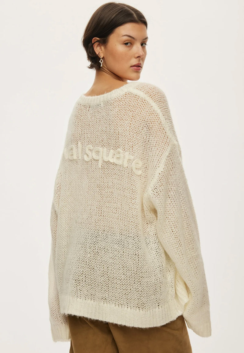Light Oversized Pullover | White