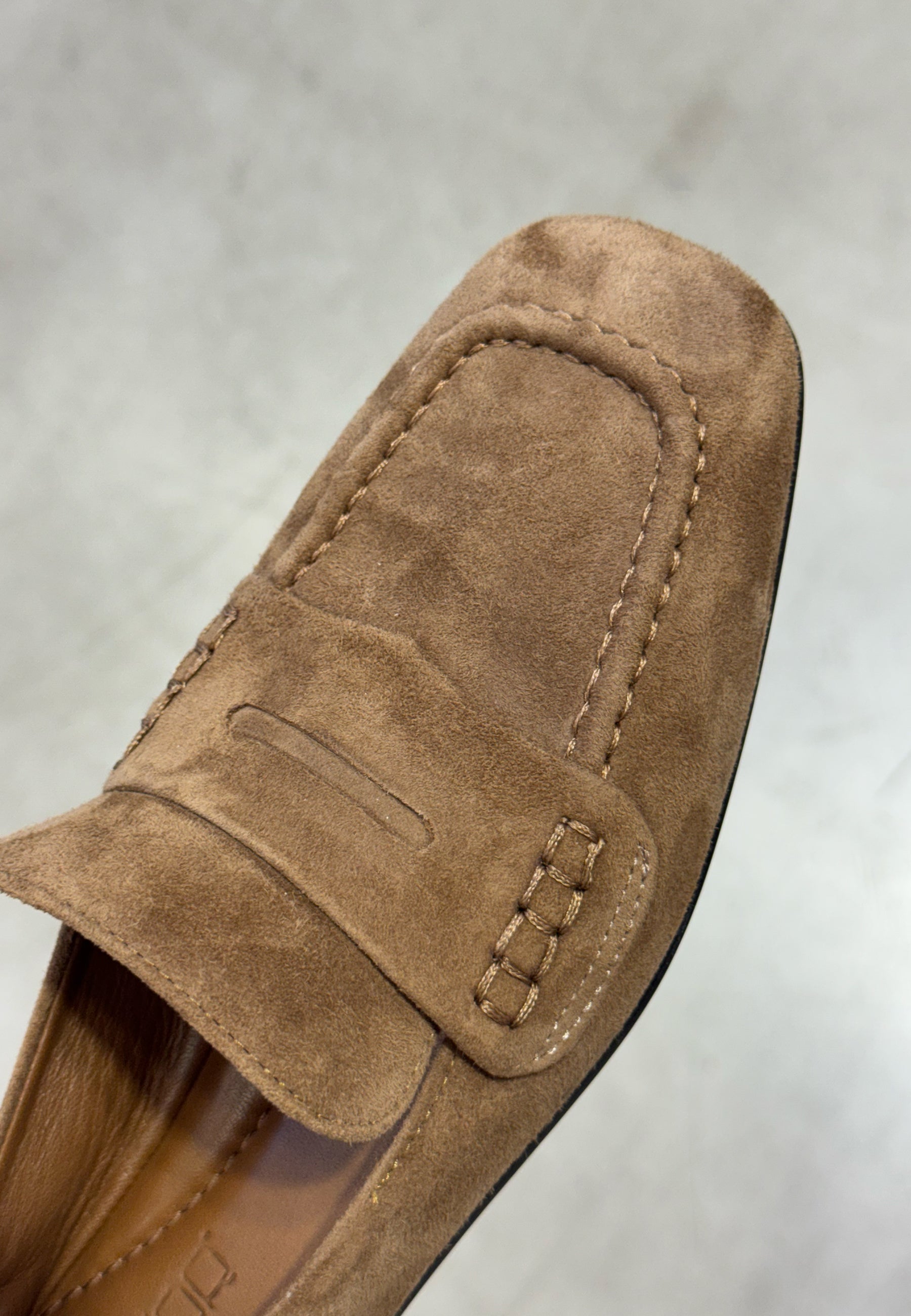 1275 Angie Loafer | Toffee Camoscio