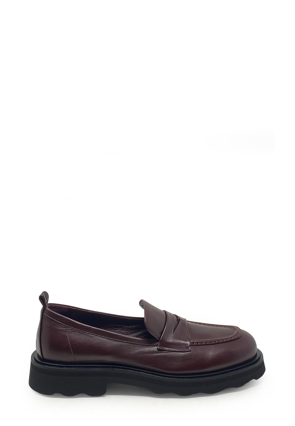 2205 Nicky Loafer | Bordeaux Glove