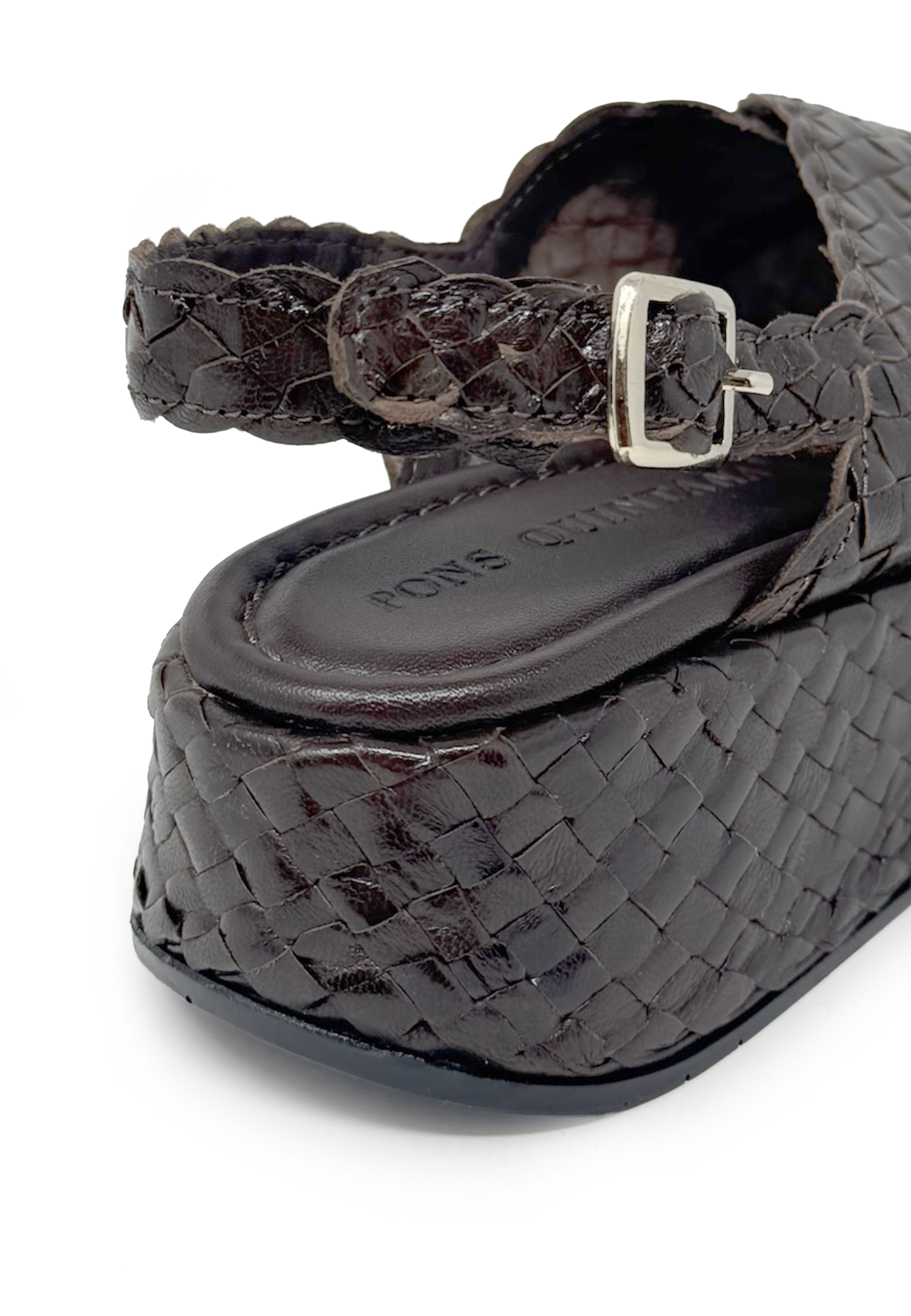 10829 Sandale | Cafe