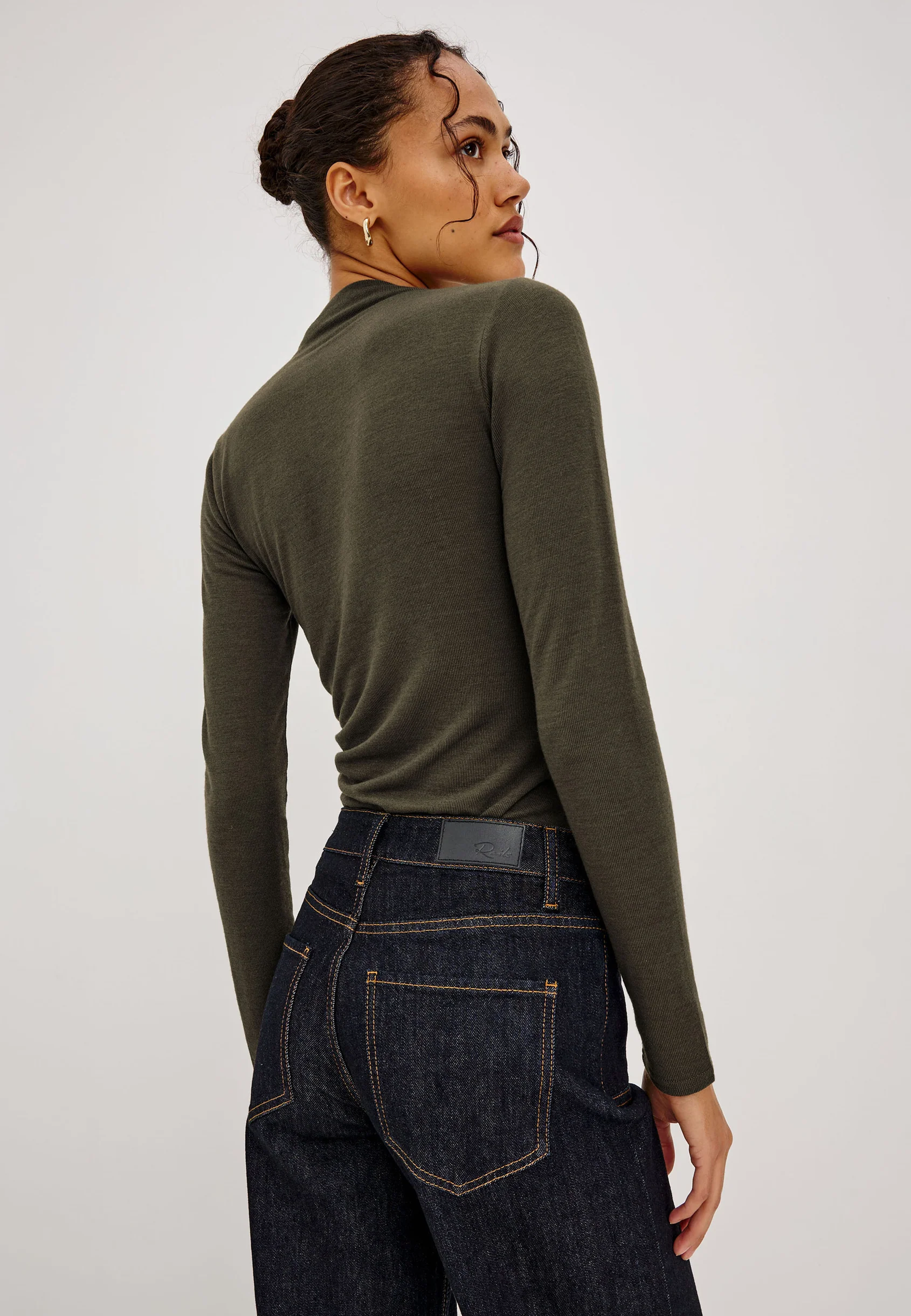 Joelle Longsleeve | Heather Olive