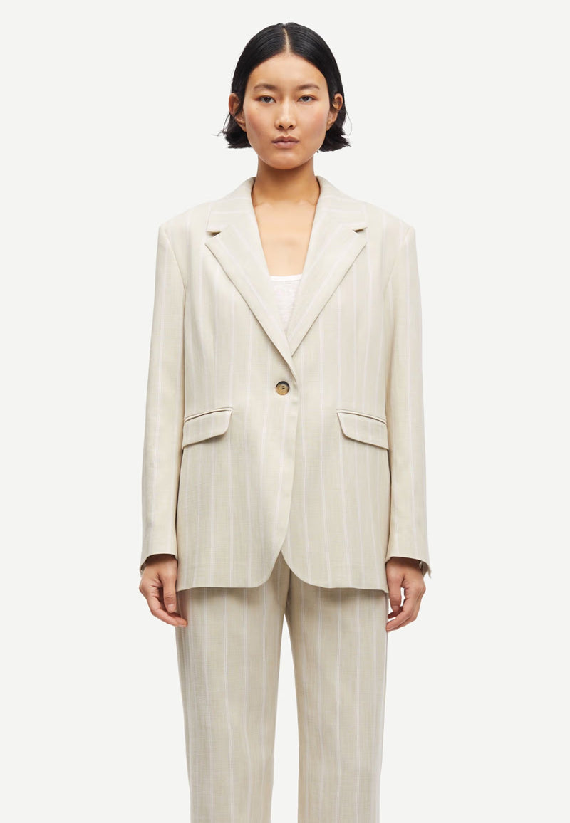 Sahaven Blazer | White Pepper