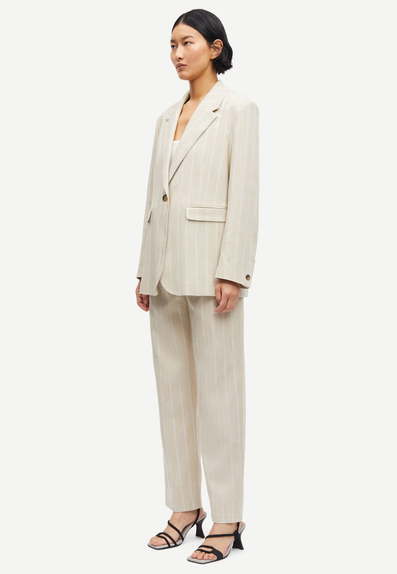 Sahaven Blazer | White Pepper