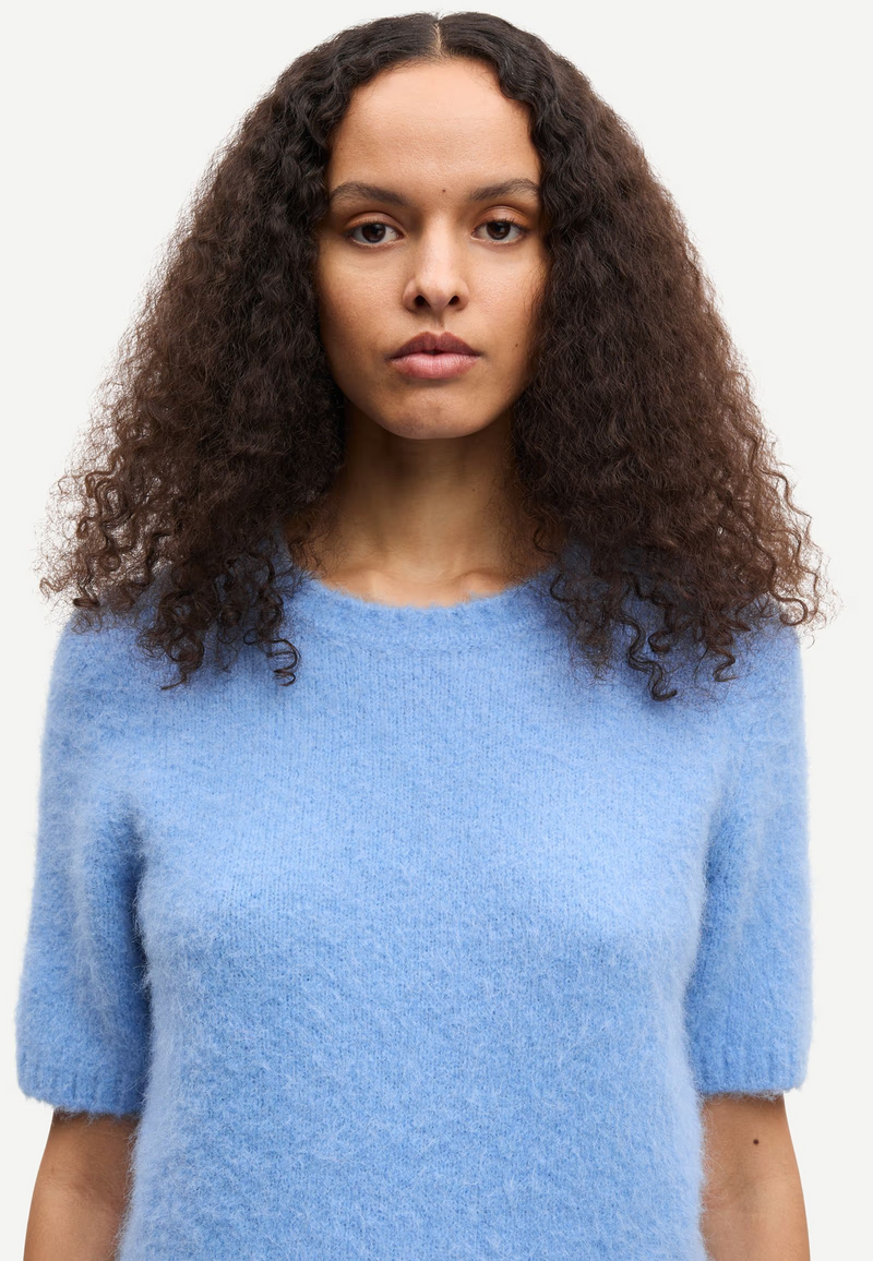 Sajeanne Alpaka T-Shirt | Della Robbia Blue