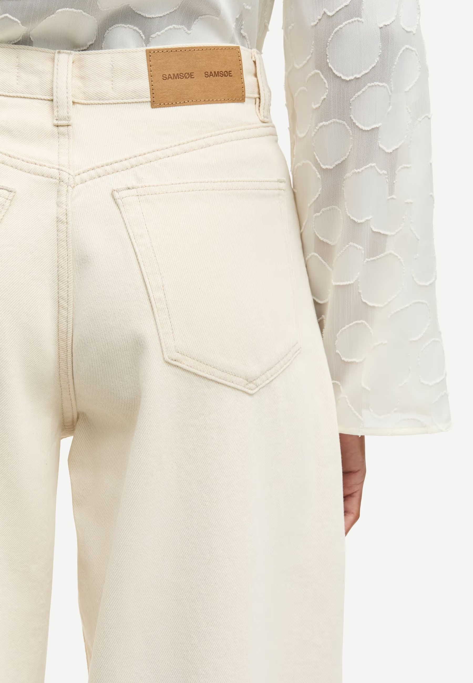 Saveyra Jeans | Soft Natural