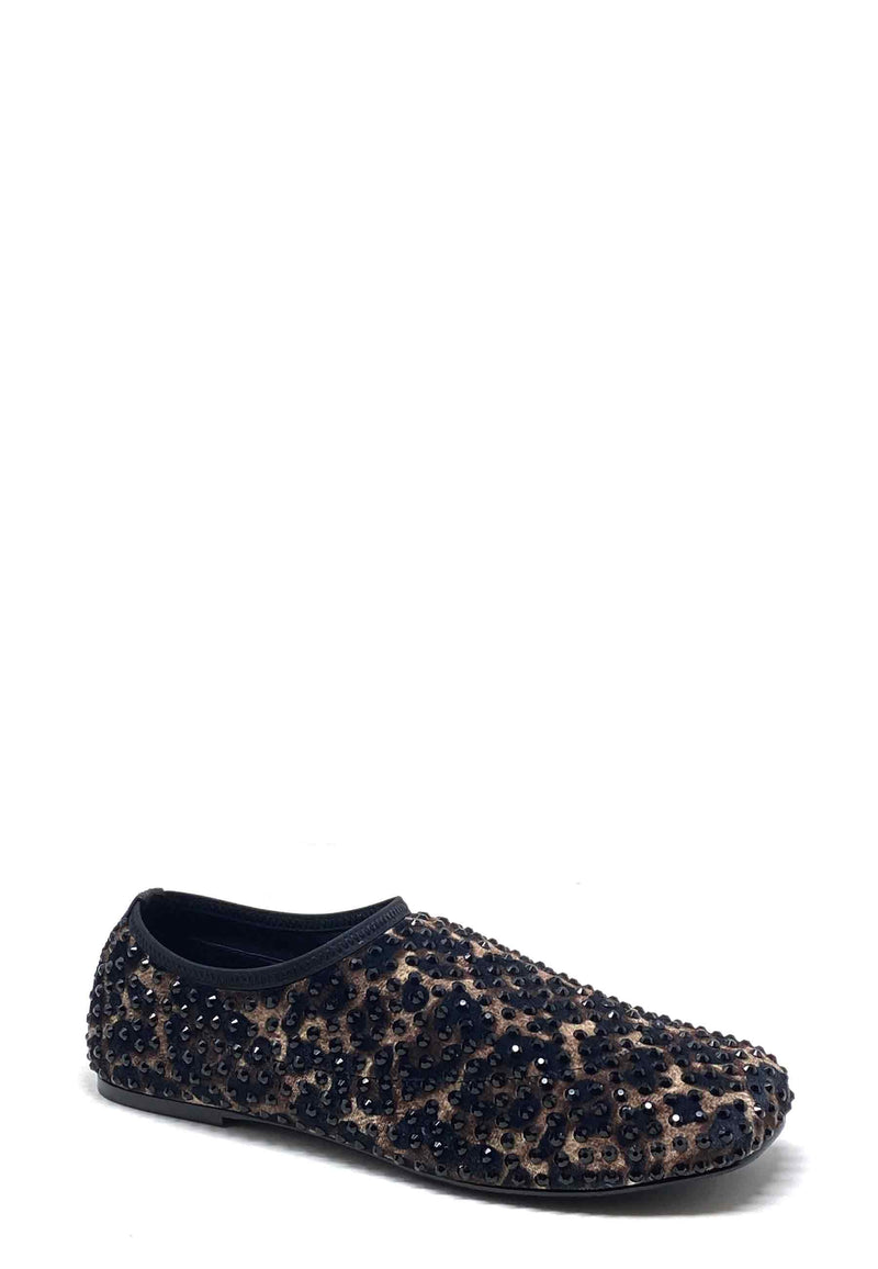 R20 Stud Slip On | Africa Black Leo