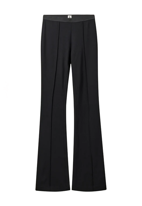 Chloe N Ultra Long Hose | Black