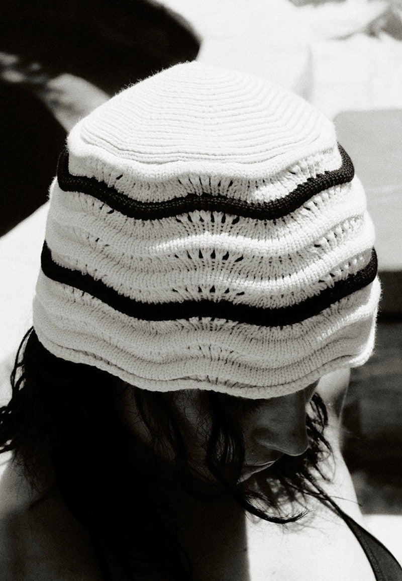 St. Tropez Bucket Hat | Bone With Black