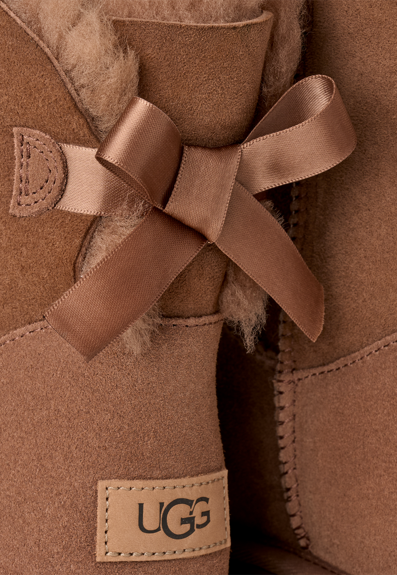 Bailey Bow II Boot | Rocky Oak