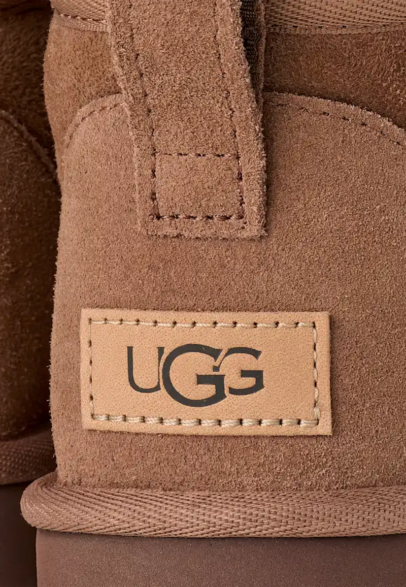 Classic Ultra Mini Boot | Rocky Oak