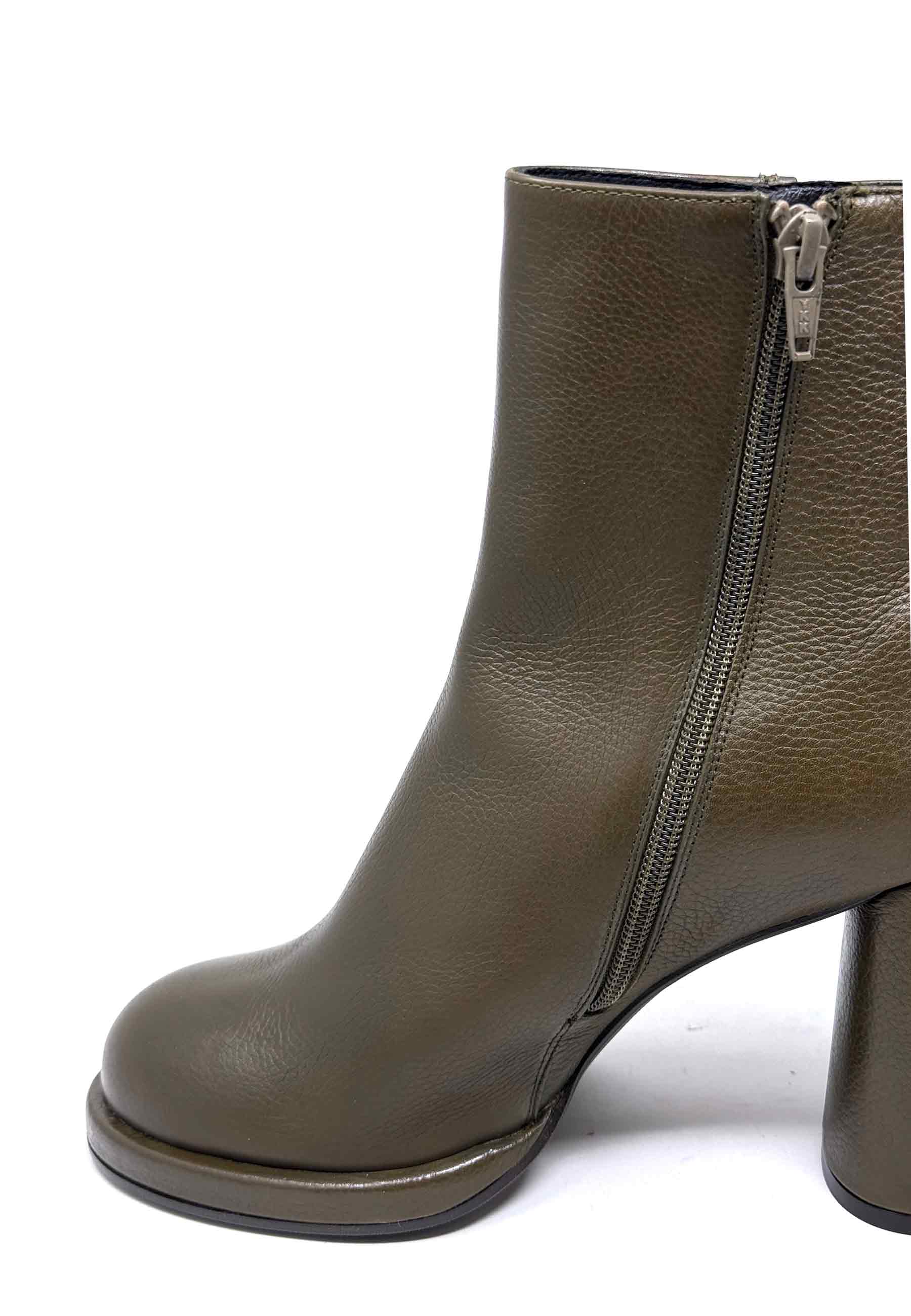 3310 Heel Stiefelette | Taupe