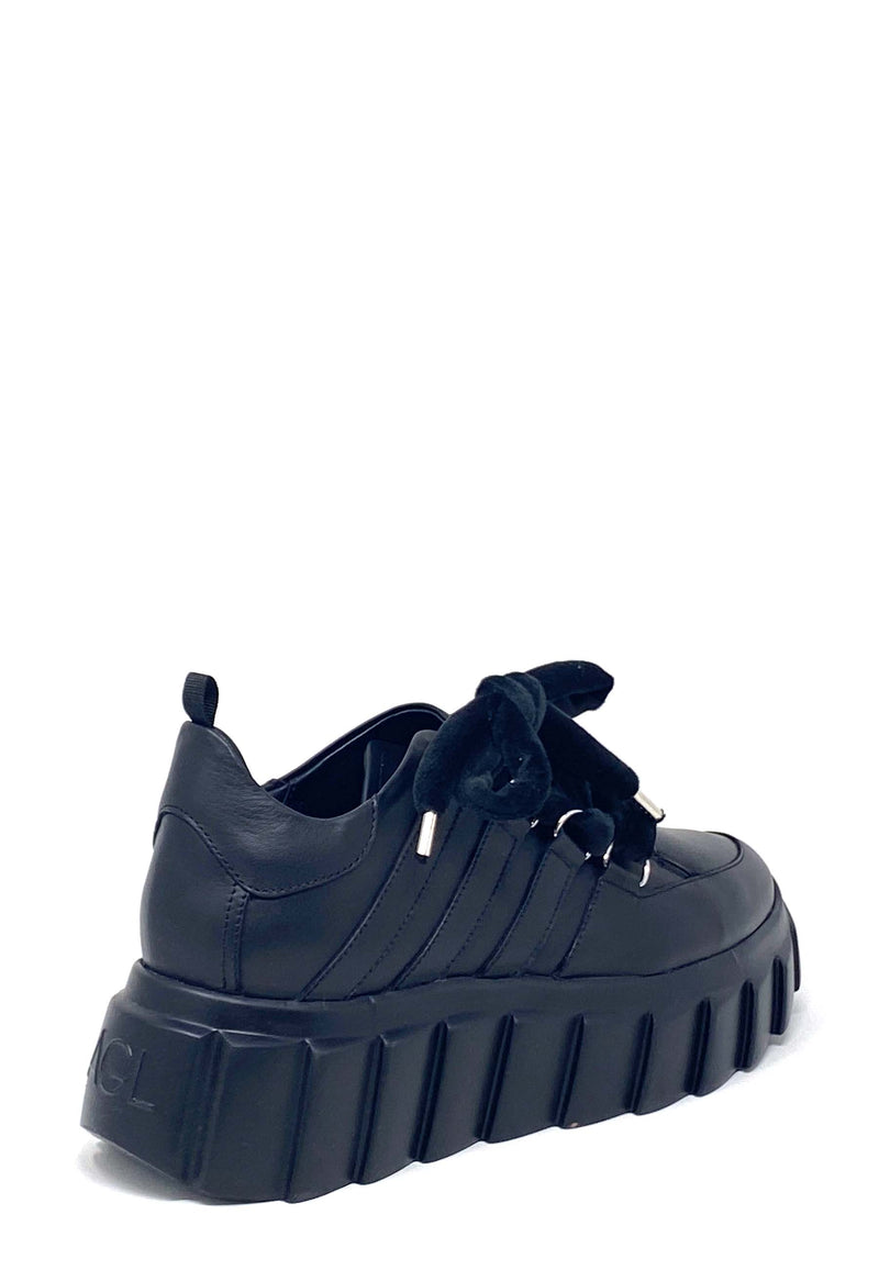 Blondie Low Top Sneaker | Nero