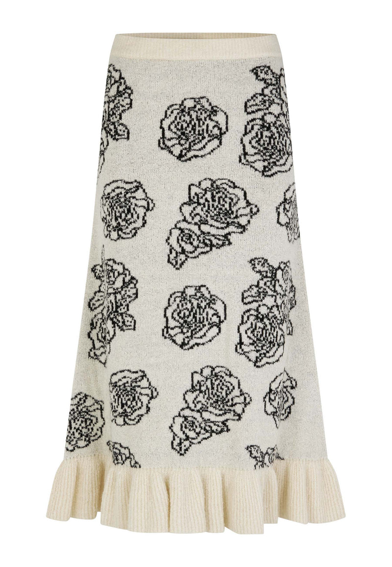 Cinnamon Strickrock | Creme Embroidery