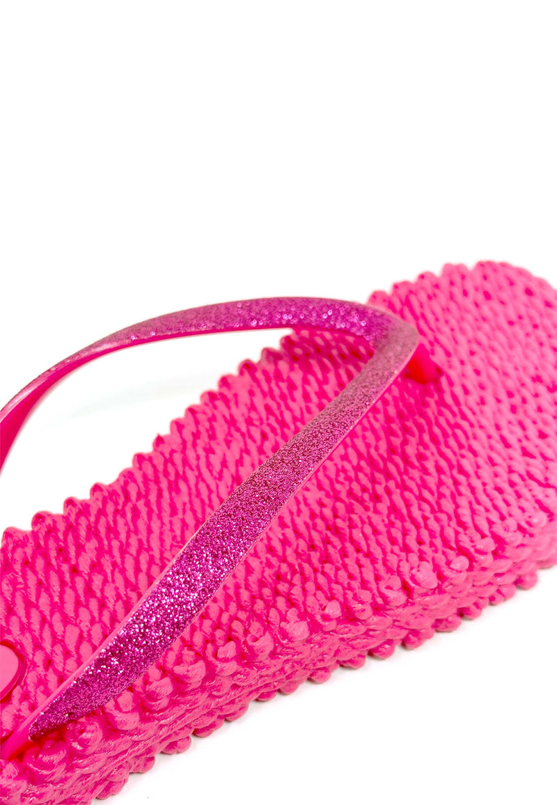 Cheerful 01 toe separator sandal | Warm pink