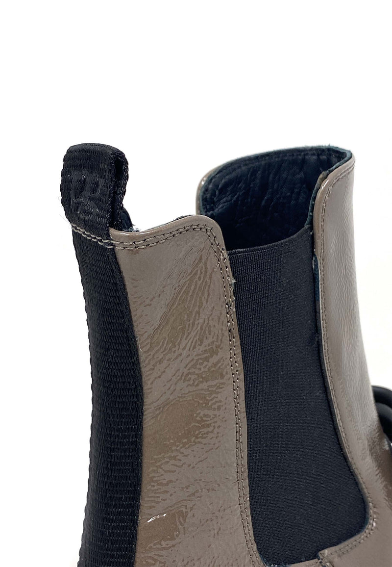 9043-022 Chelsea boot | mud