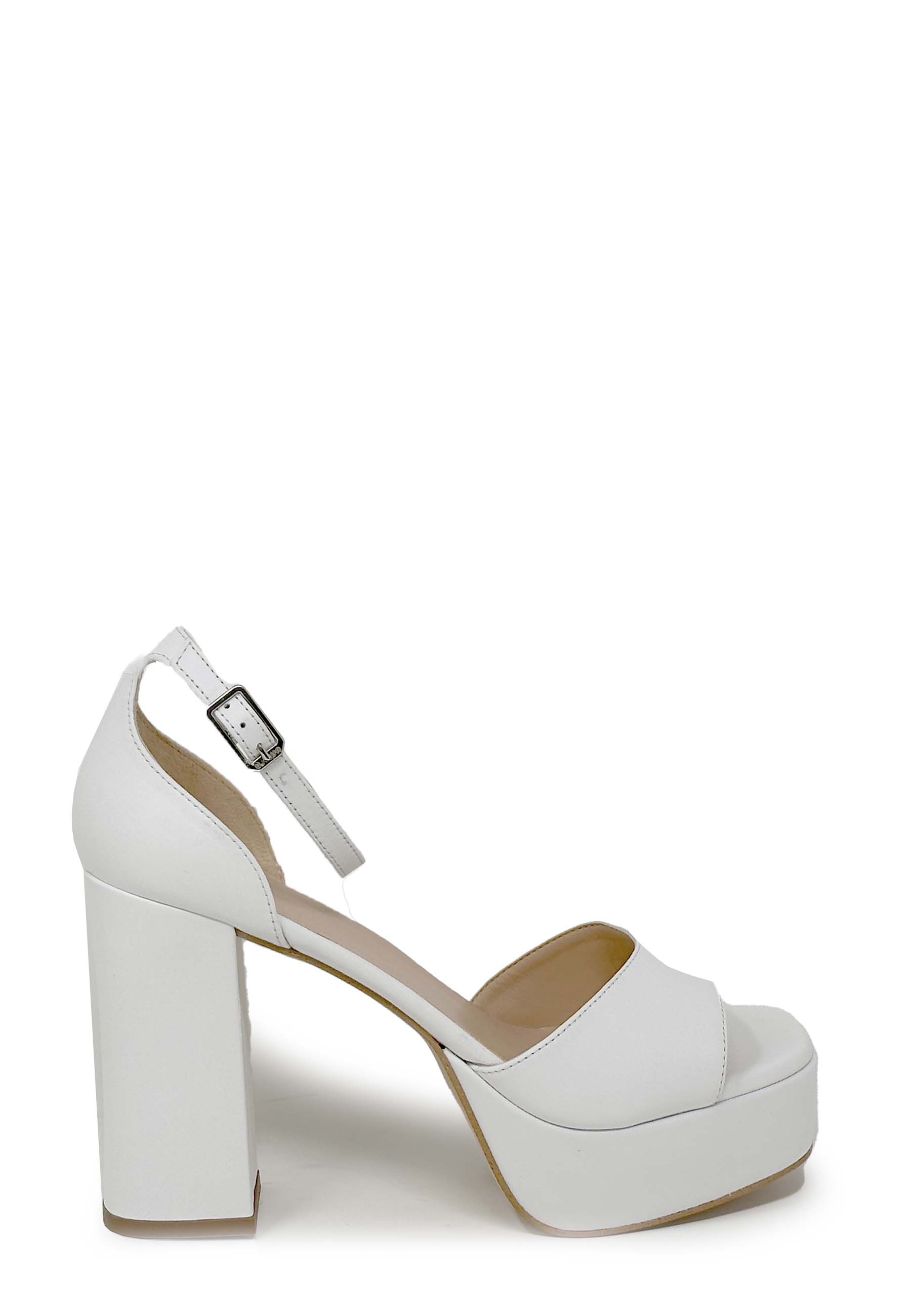 Usual high heel sandal | White