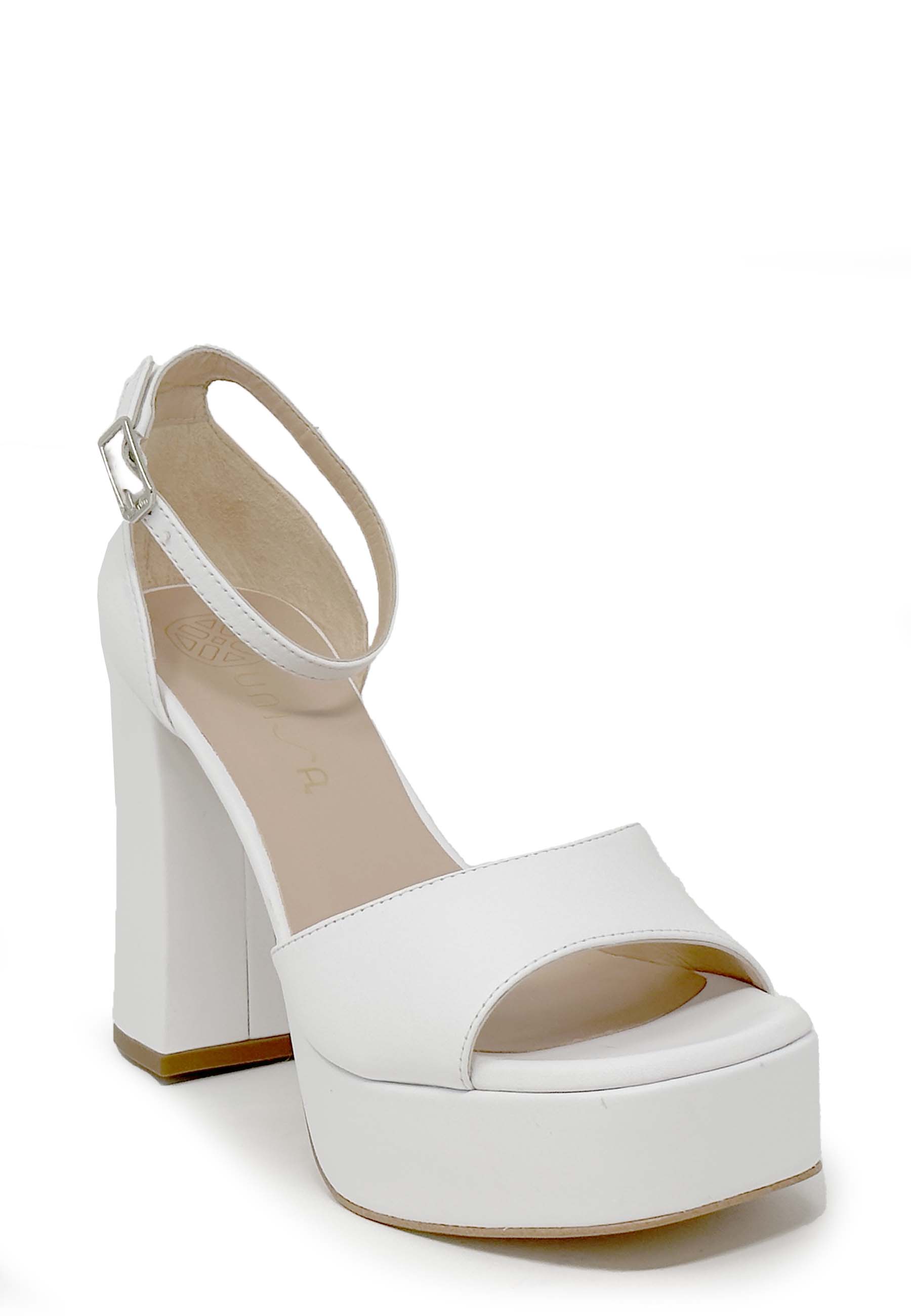 Usual high heel sandal | White
